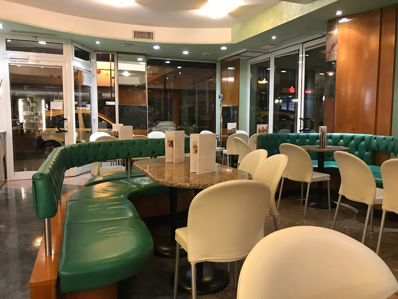 Eiscafe Cortina