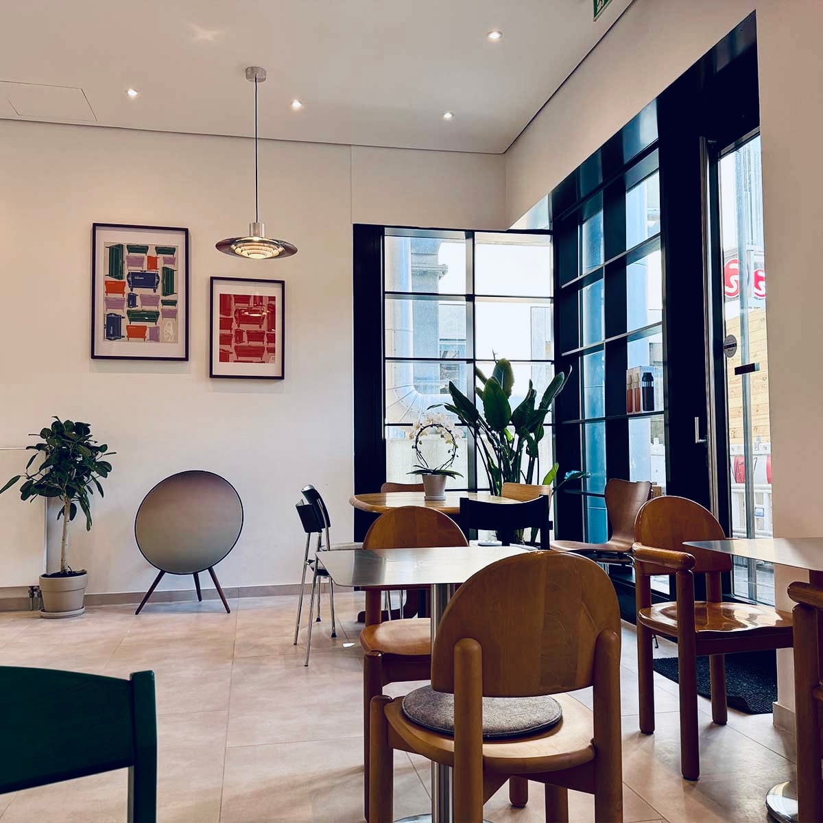 2b Coffee Studio photo 4