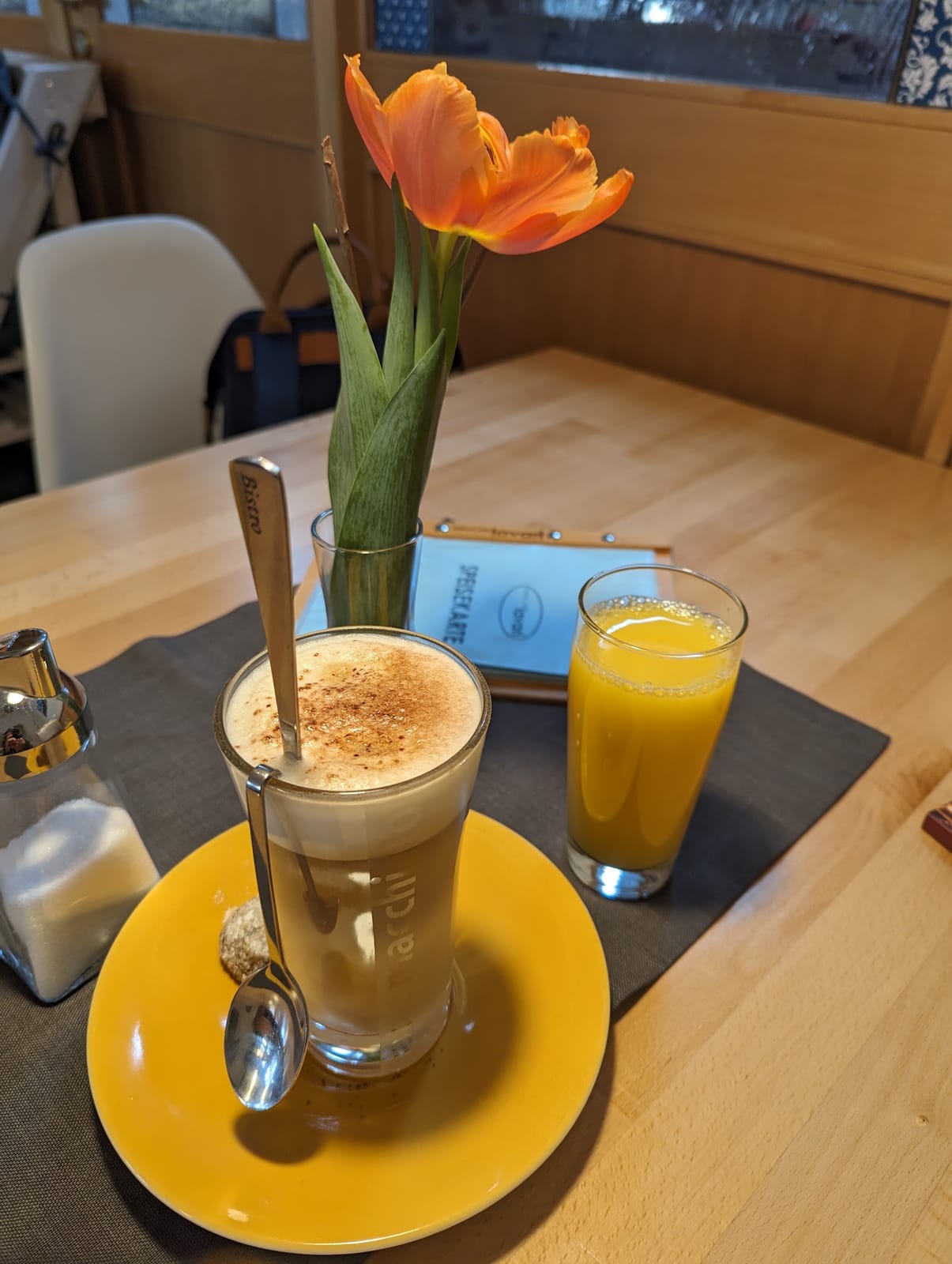 BistroCafé Lavari