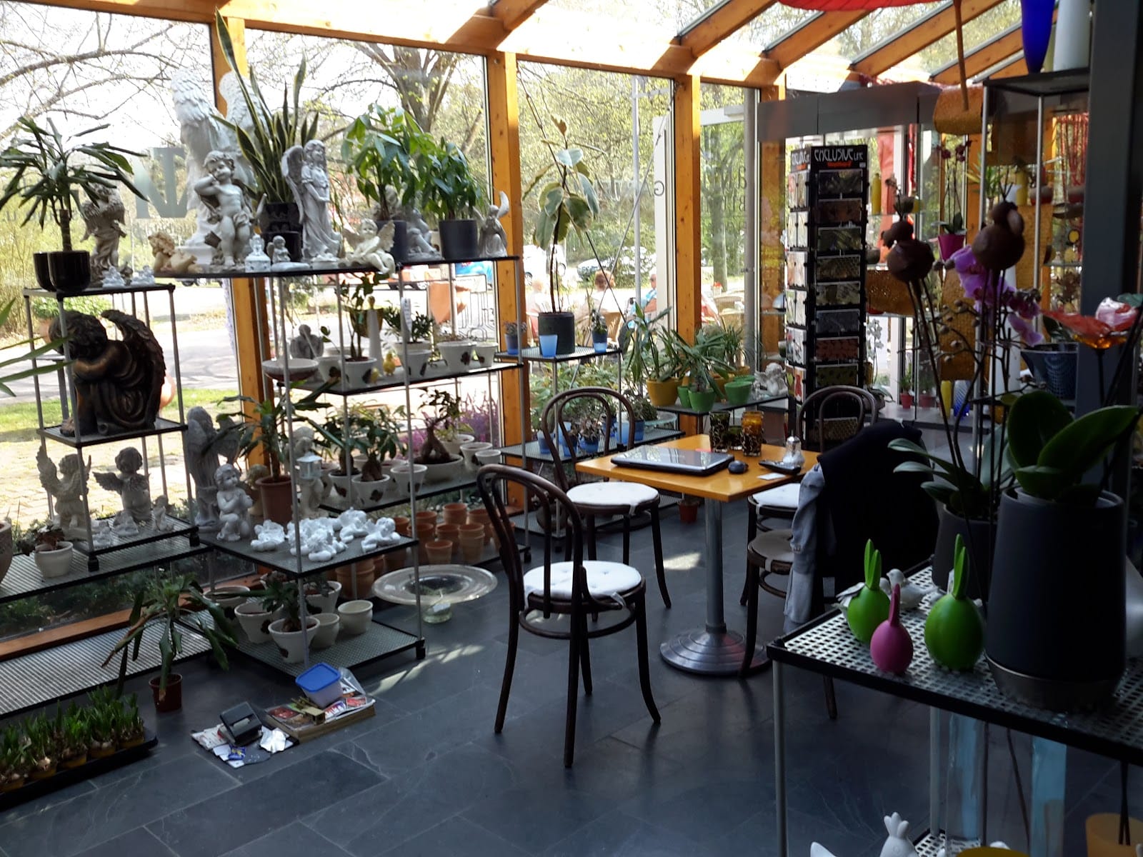 Anna Blume Floristik und Cafe