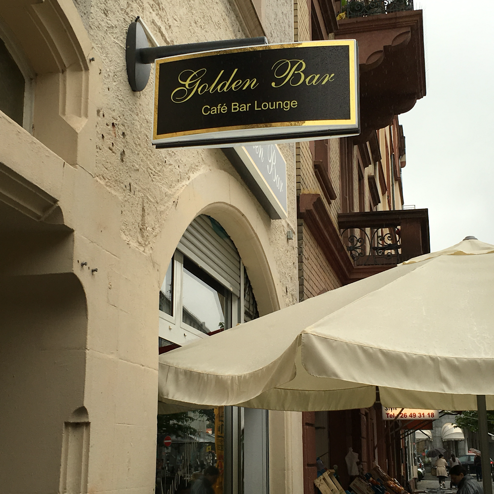Golden Café