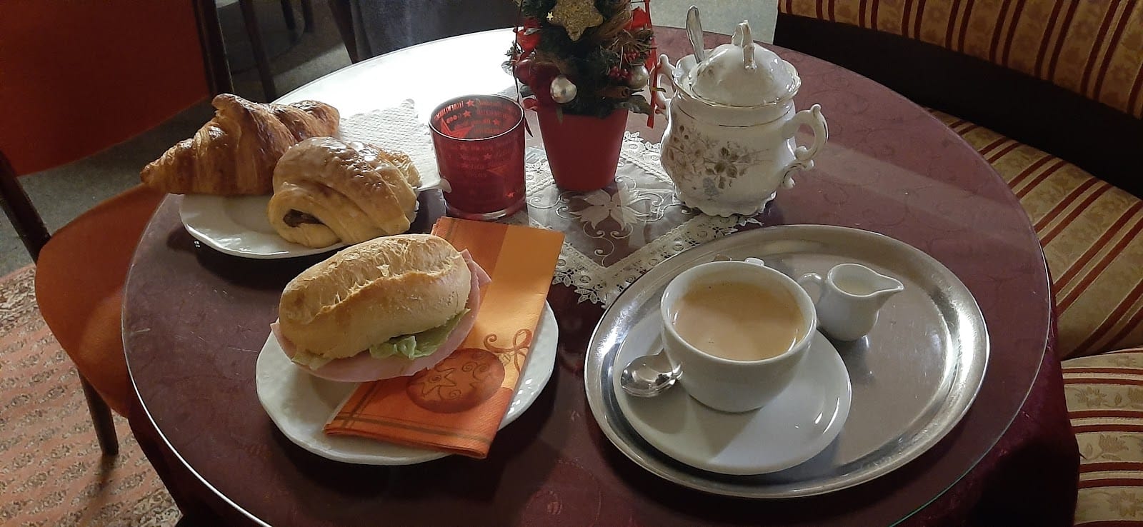 Café Born