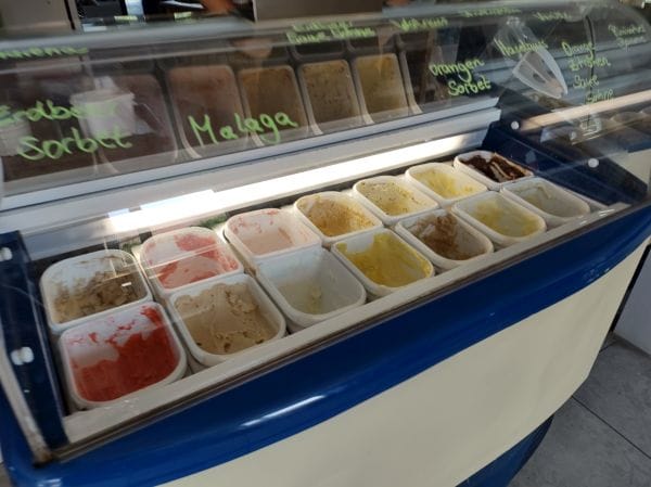 Schöneberger Bauernhof-Eis photo 6