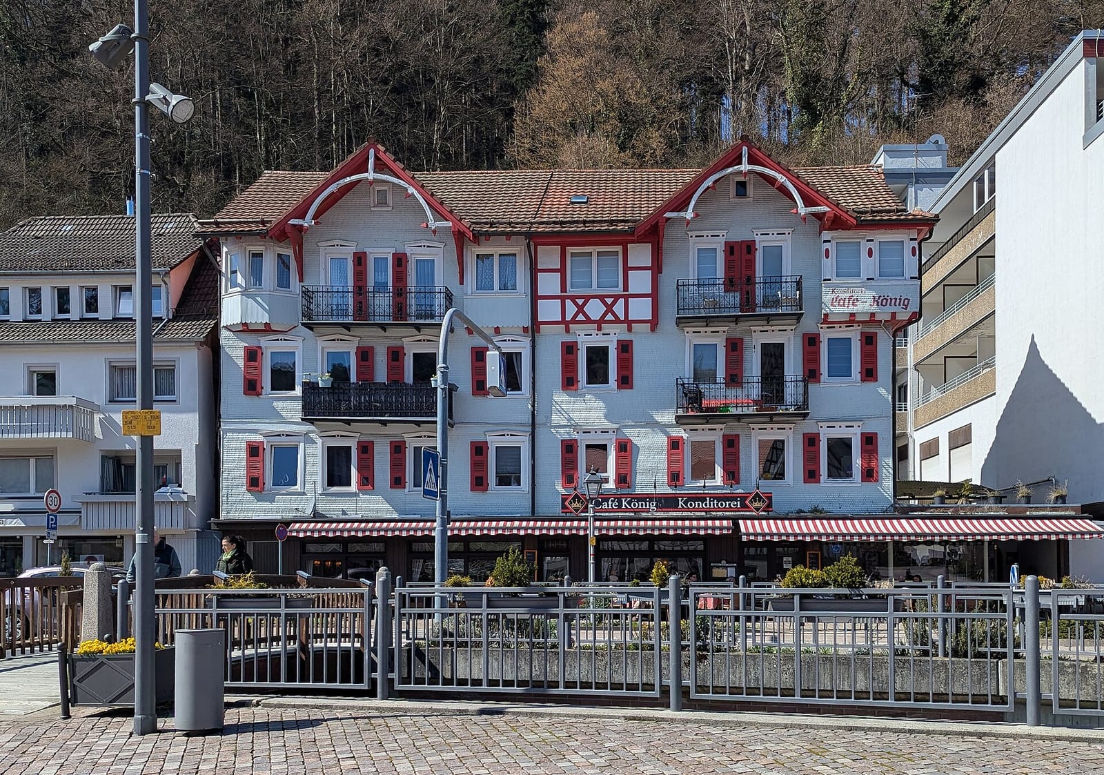 Cafe König