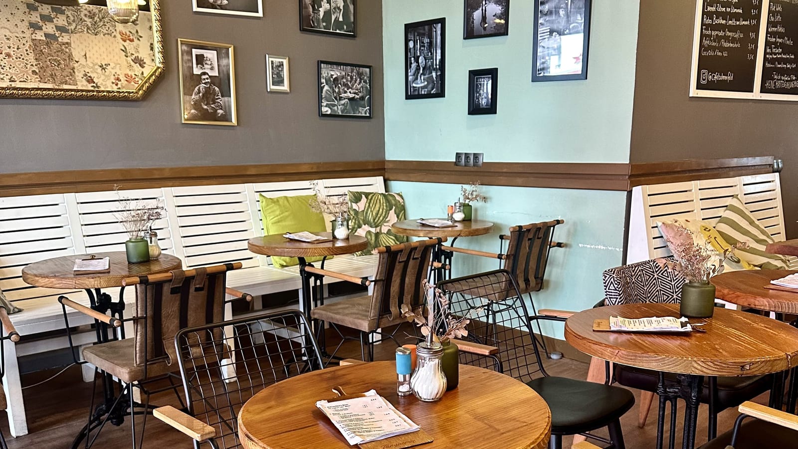 Café Bohnenfeld photo 2