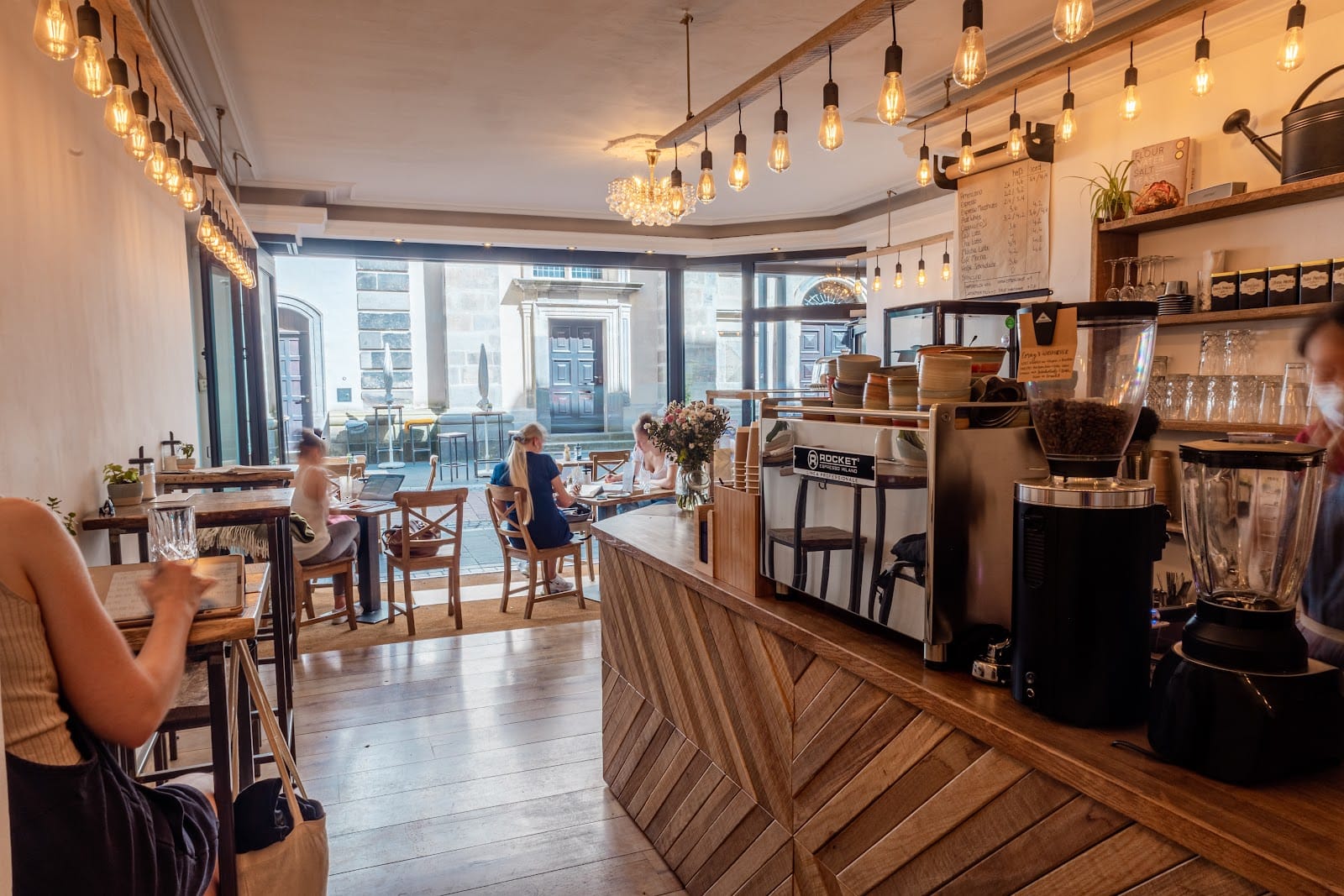 Lighthouse Café