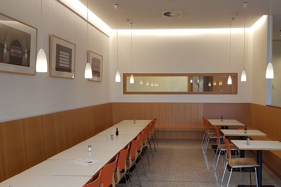 Cafeteria & Bistro
