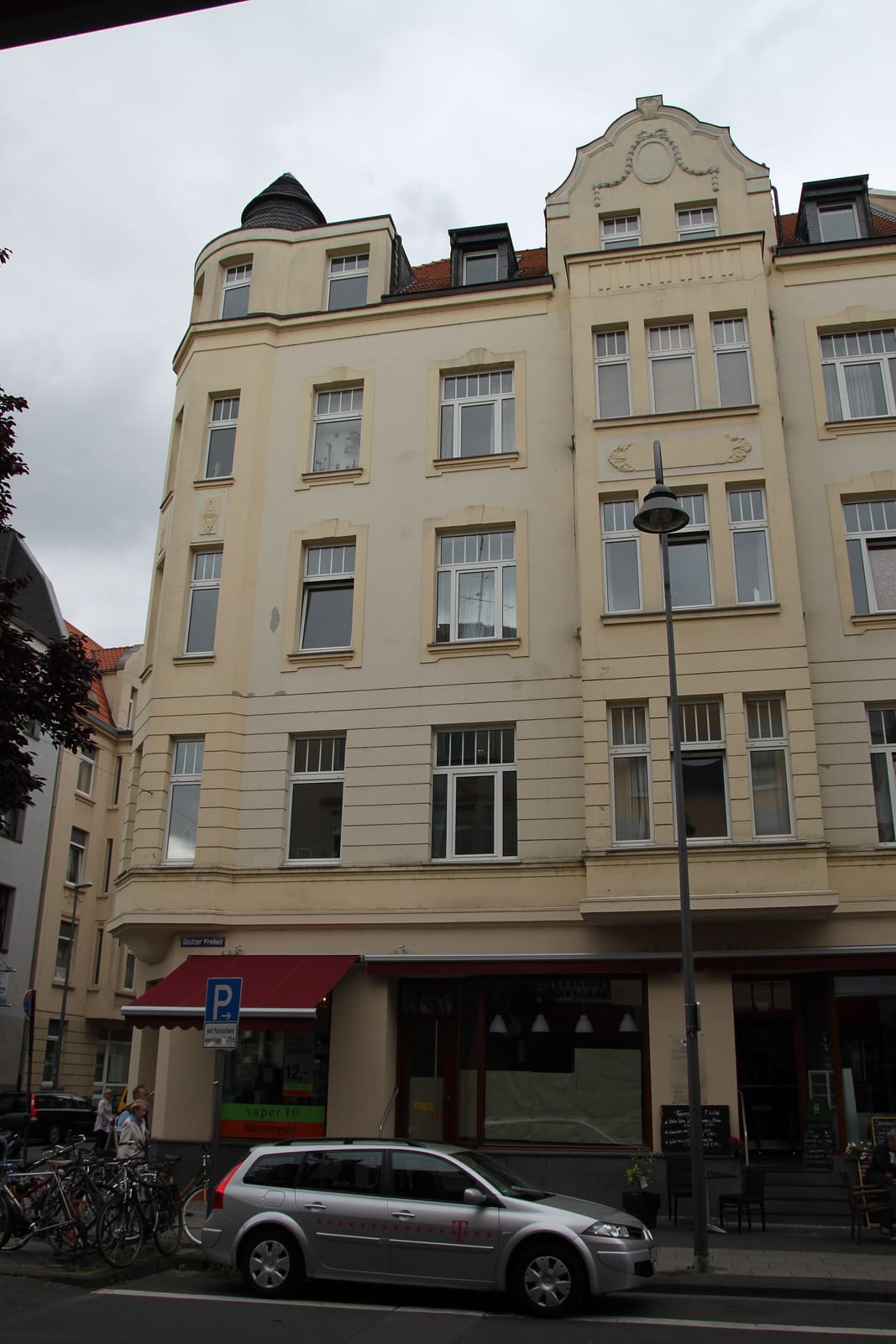 Eiscafé & Pizzeria Cortina photo 3