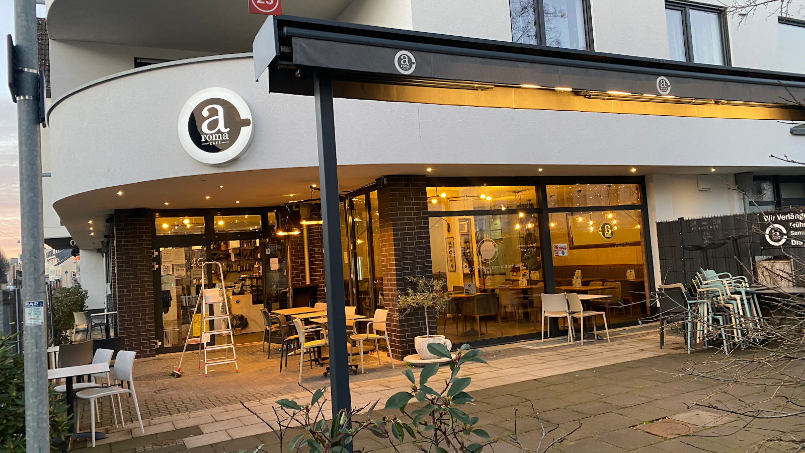 Aroma Café