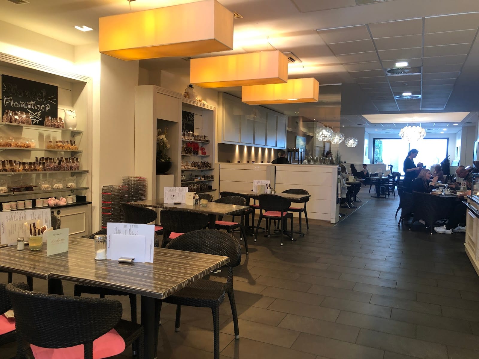 Cafe Fassbender
