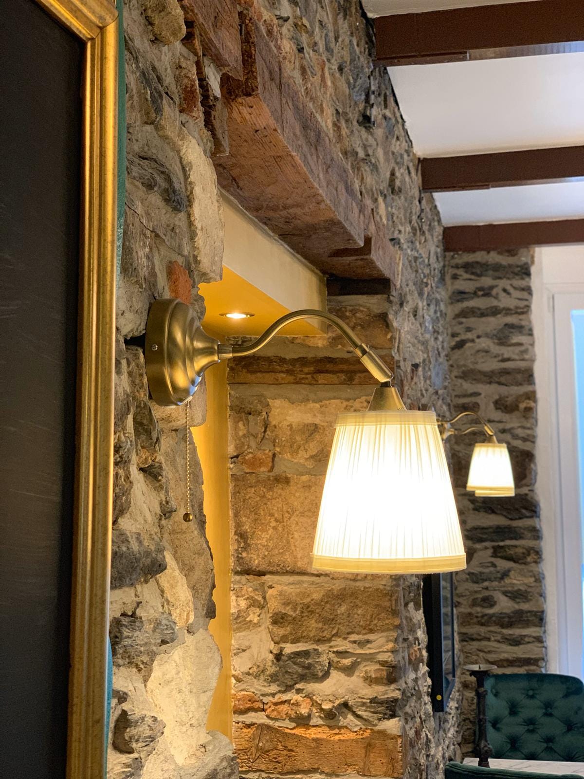Cosy Corner 1717
