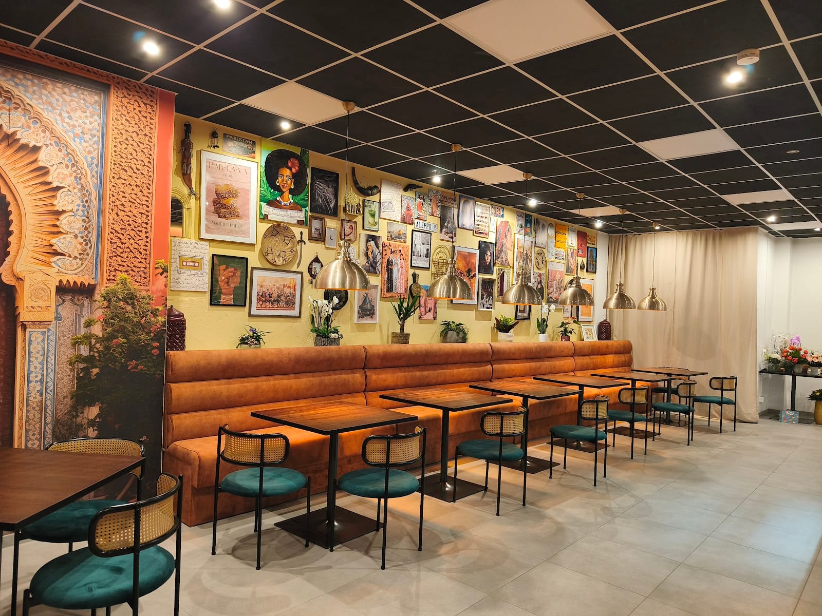 Casa Café & Mode