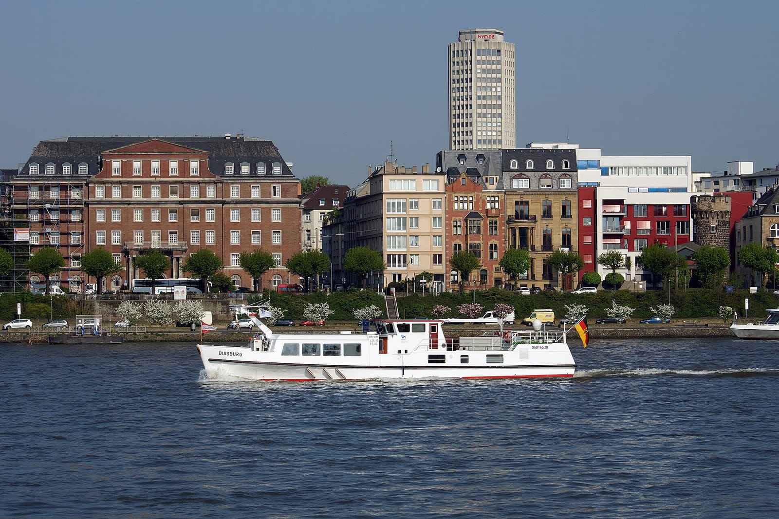 km 689 Cologne Beach Club