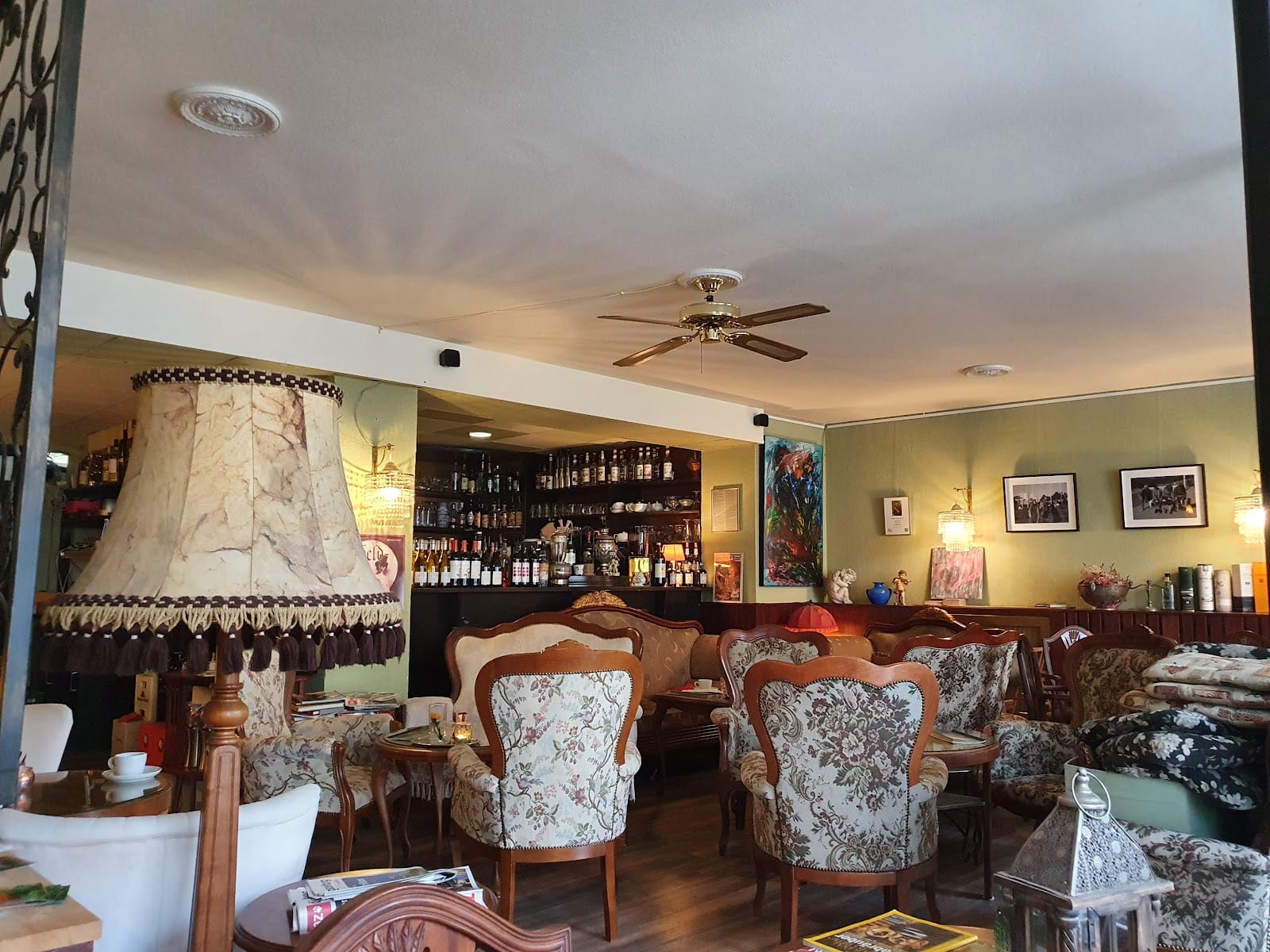 Café Á Rebours