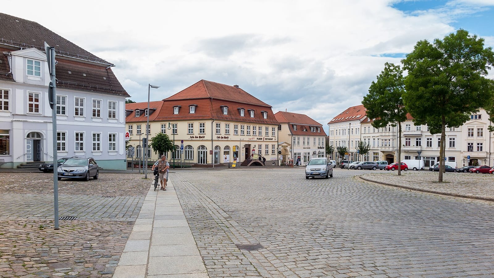 Kowalewski photo 4