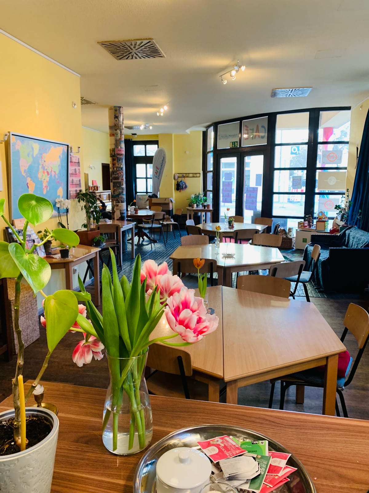 Café International
