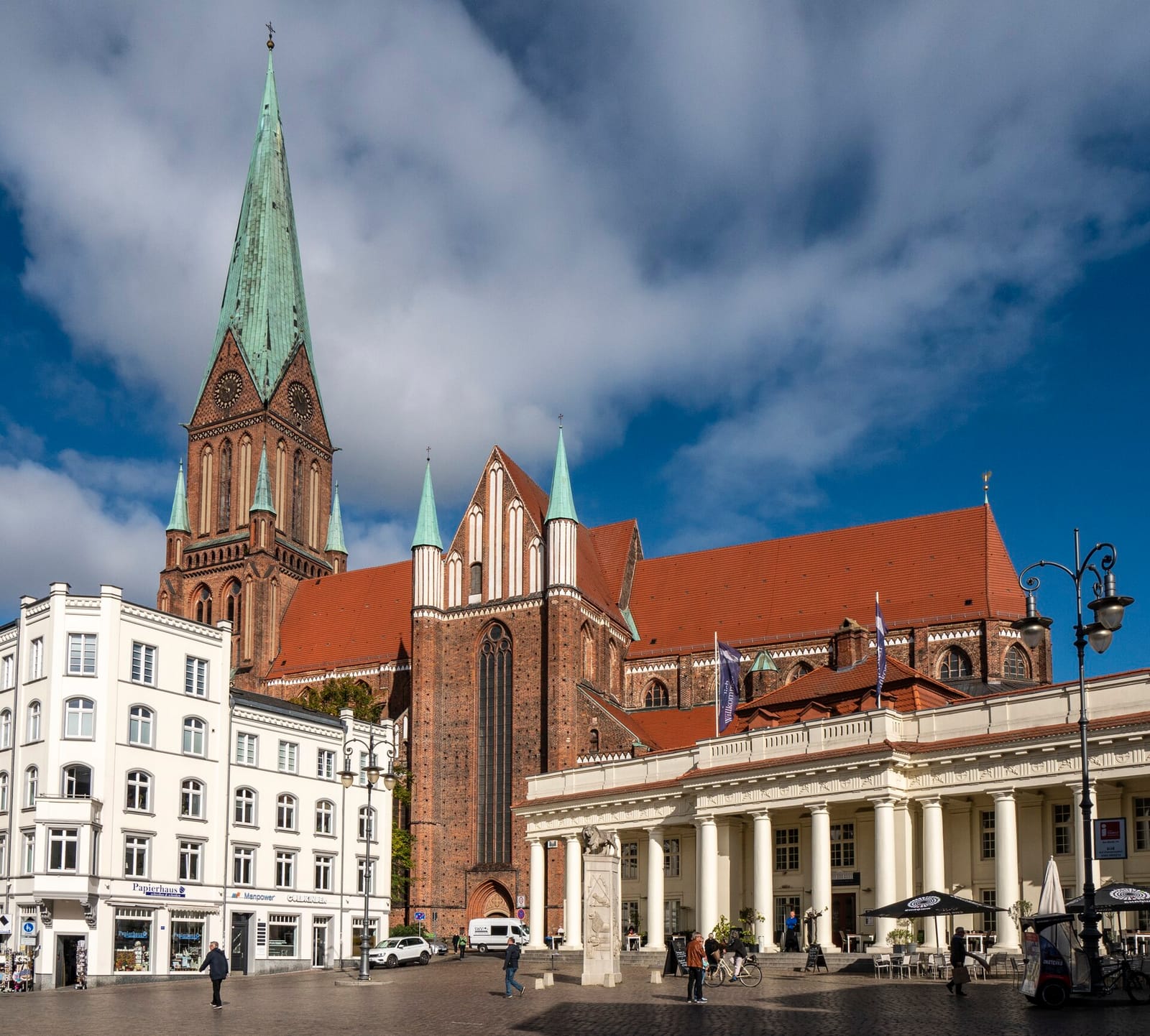 Löwe Schwerin photo 4
