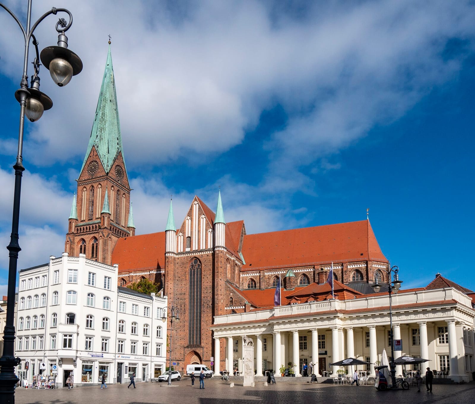 Löwe Schwerin photo 3
