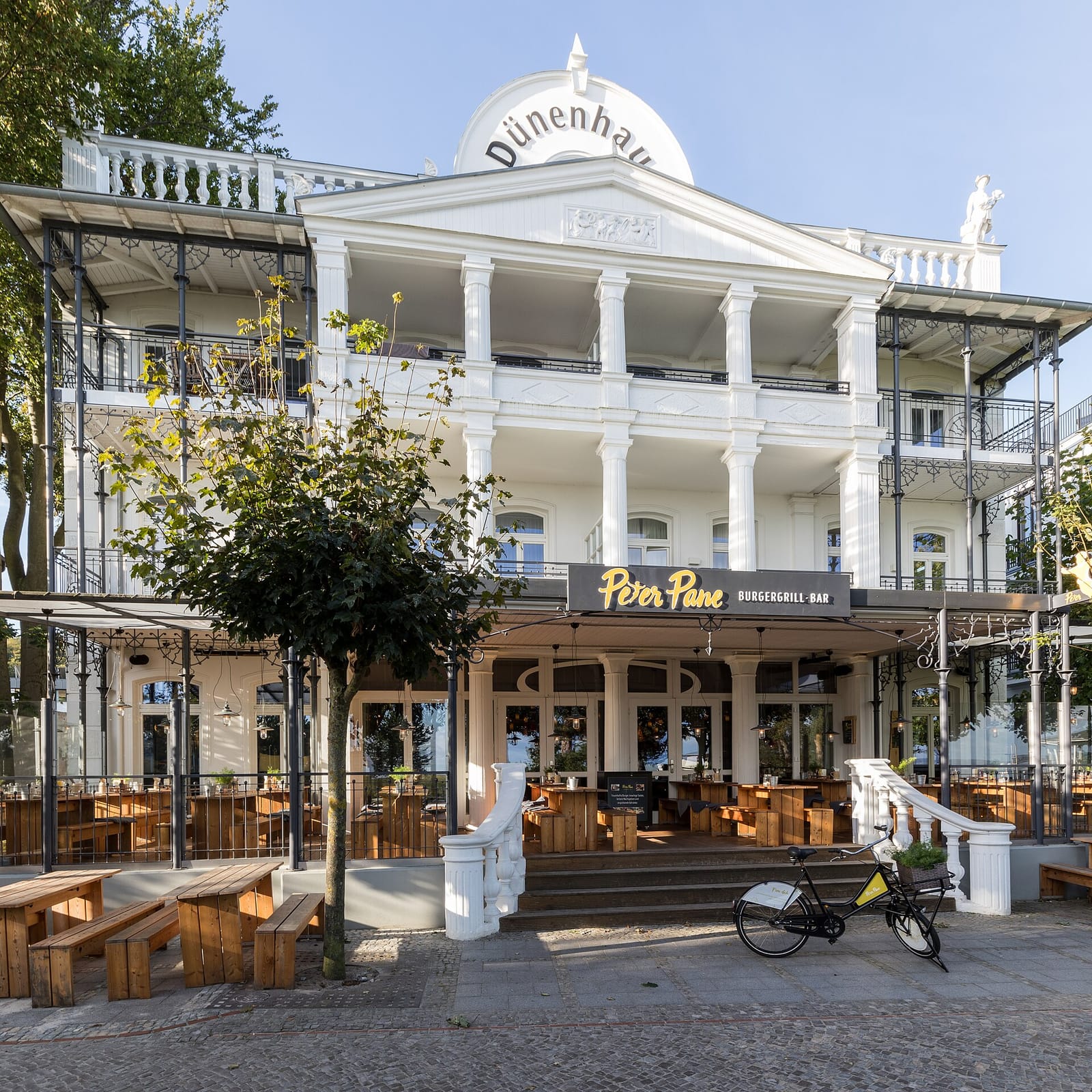 Zand & Zee Café Lounge photo 3