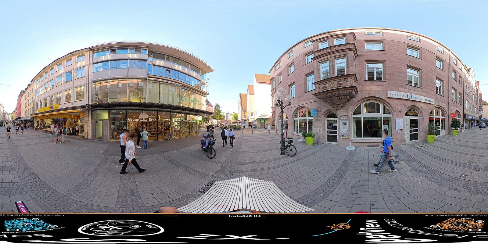 fenster zur stadt photo 2