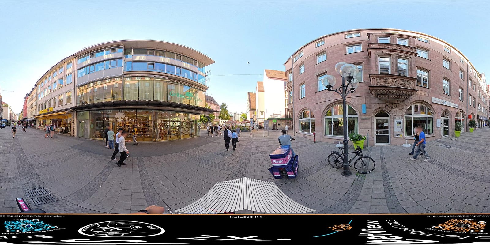 fenster zur stadt photo 3
