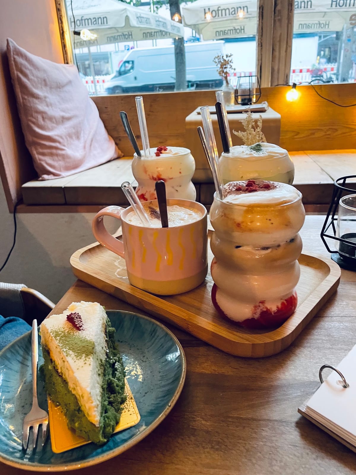 Tonkiner Café