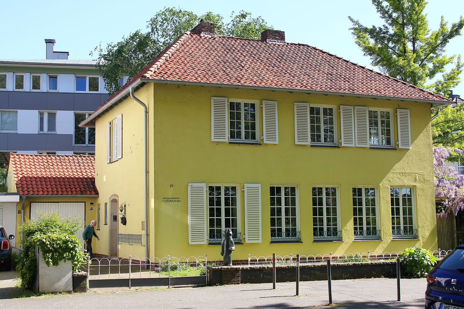 Hier und Jetzt photo 2