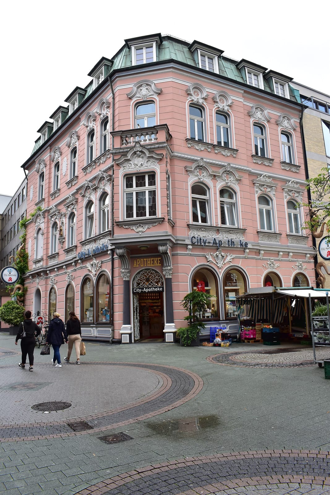 Dom Café