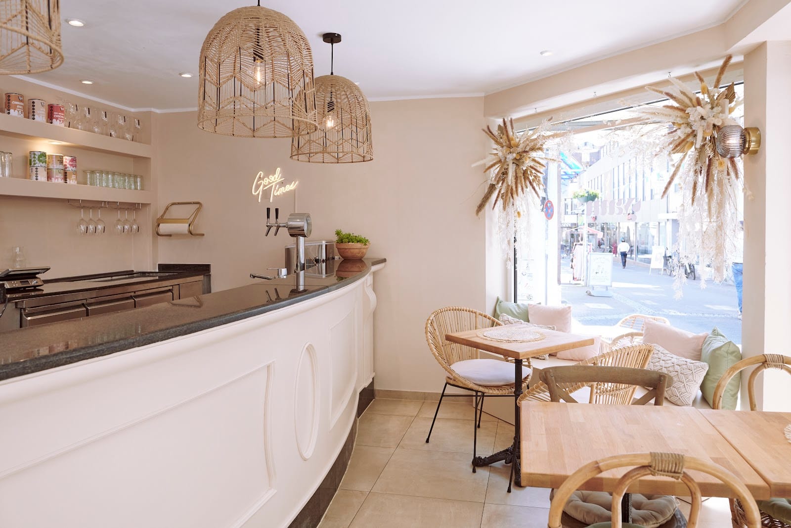 yam Café & Deli
