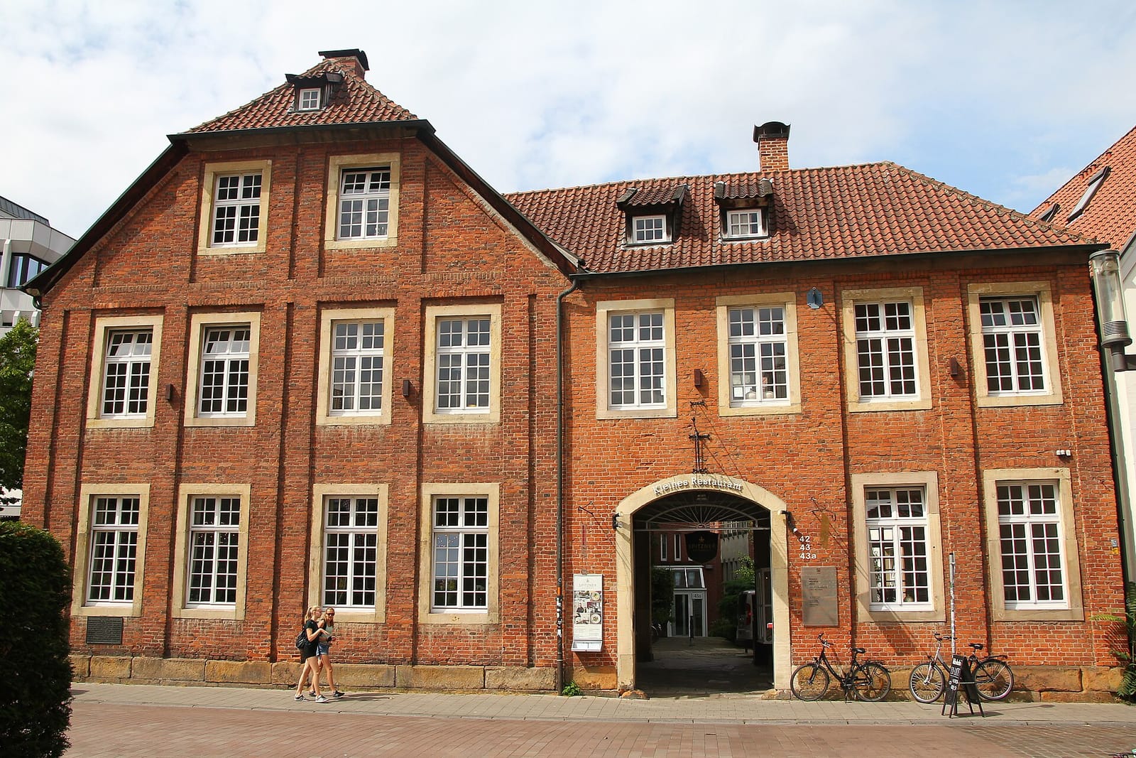 Herr Sonnenschein photo 2
