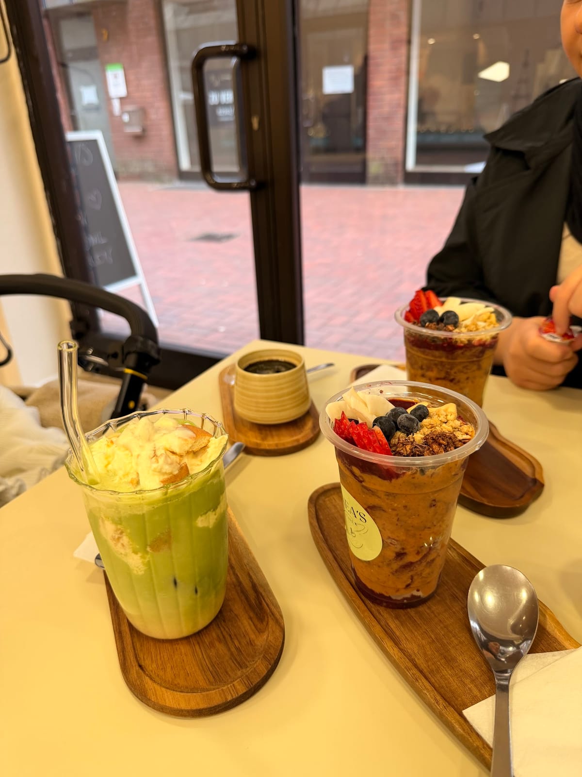 Snea's Café