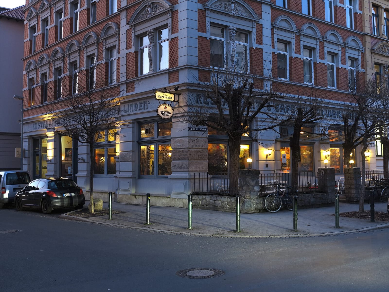 Buchcafé Sisu Lou photo 2