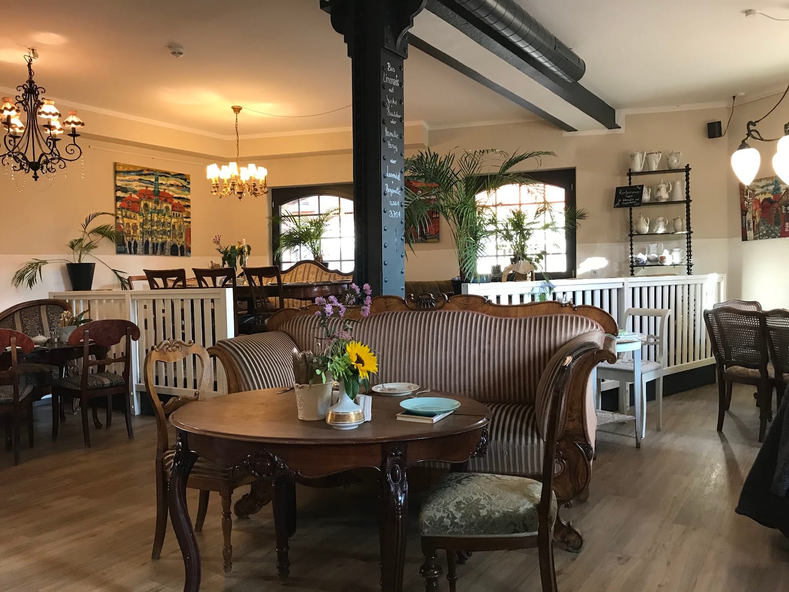 Anna's Cafe