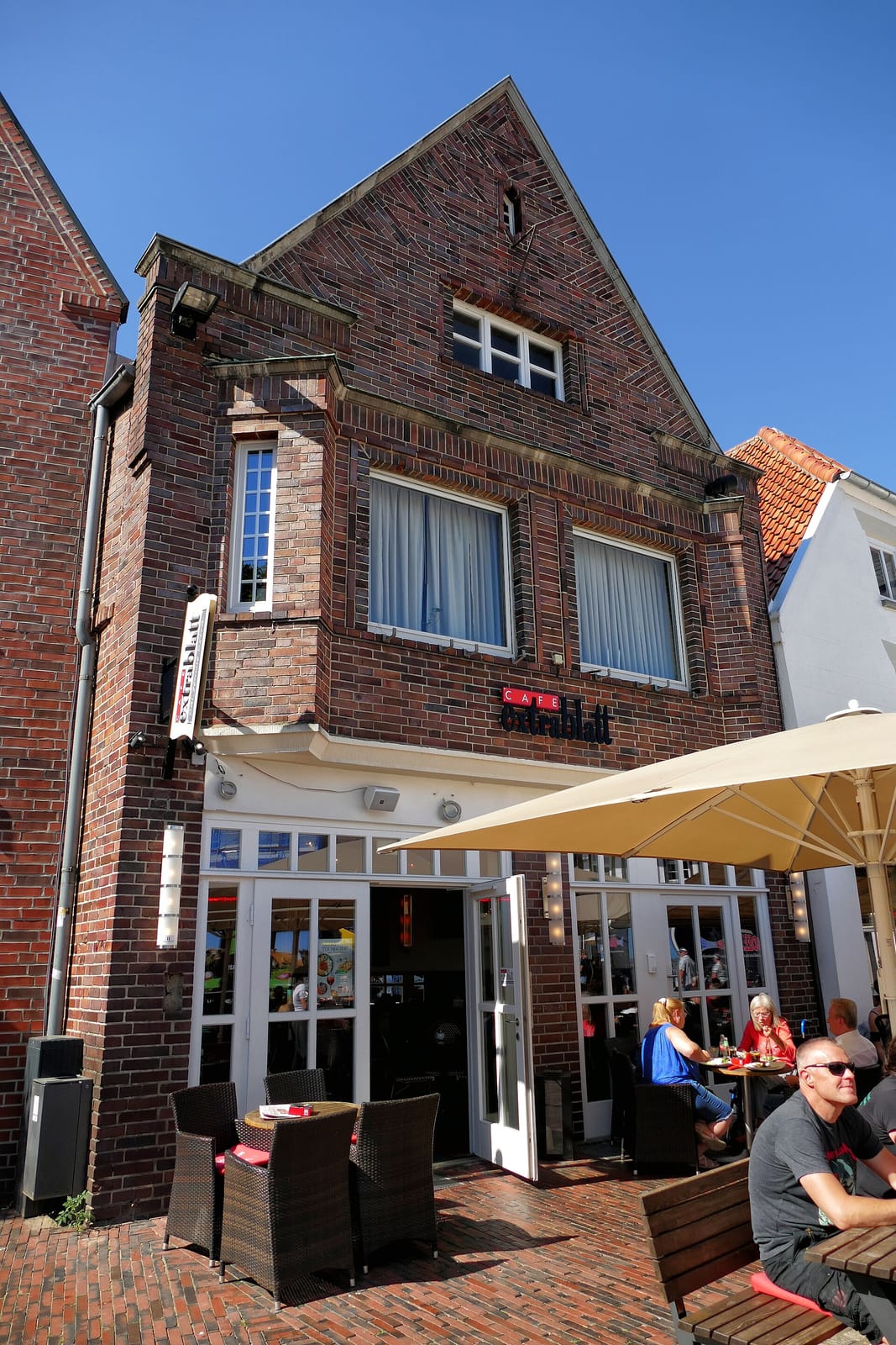 Cafe Extrablatt