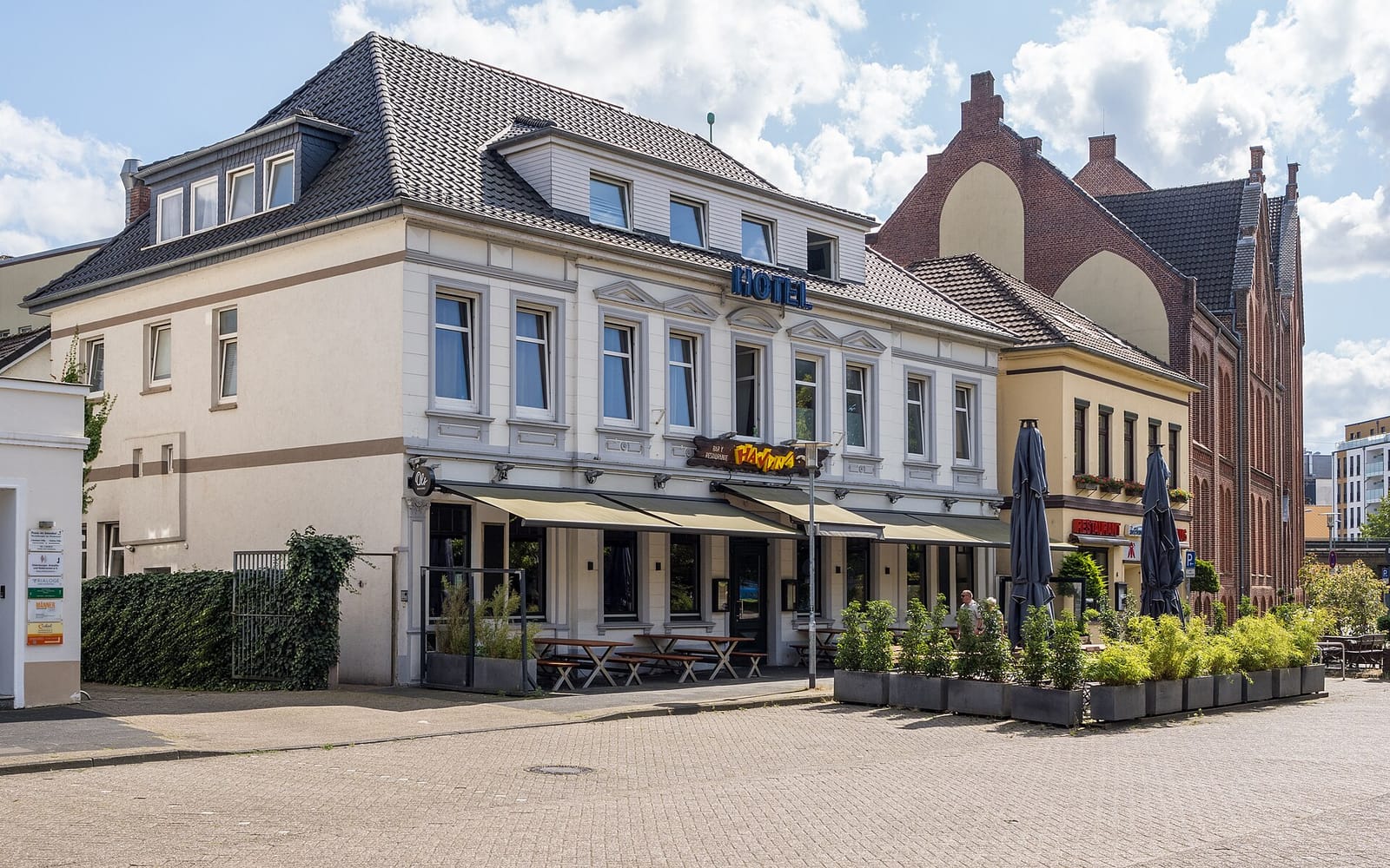 RE:join Kunstcafe und Beratung photo 3