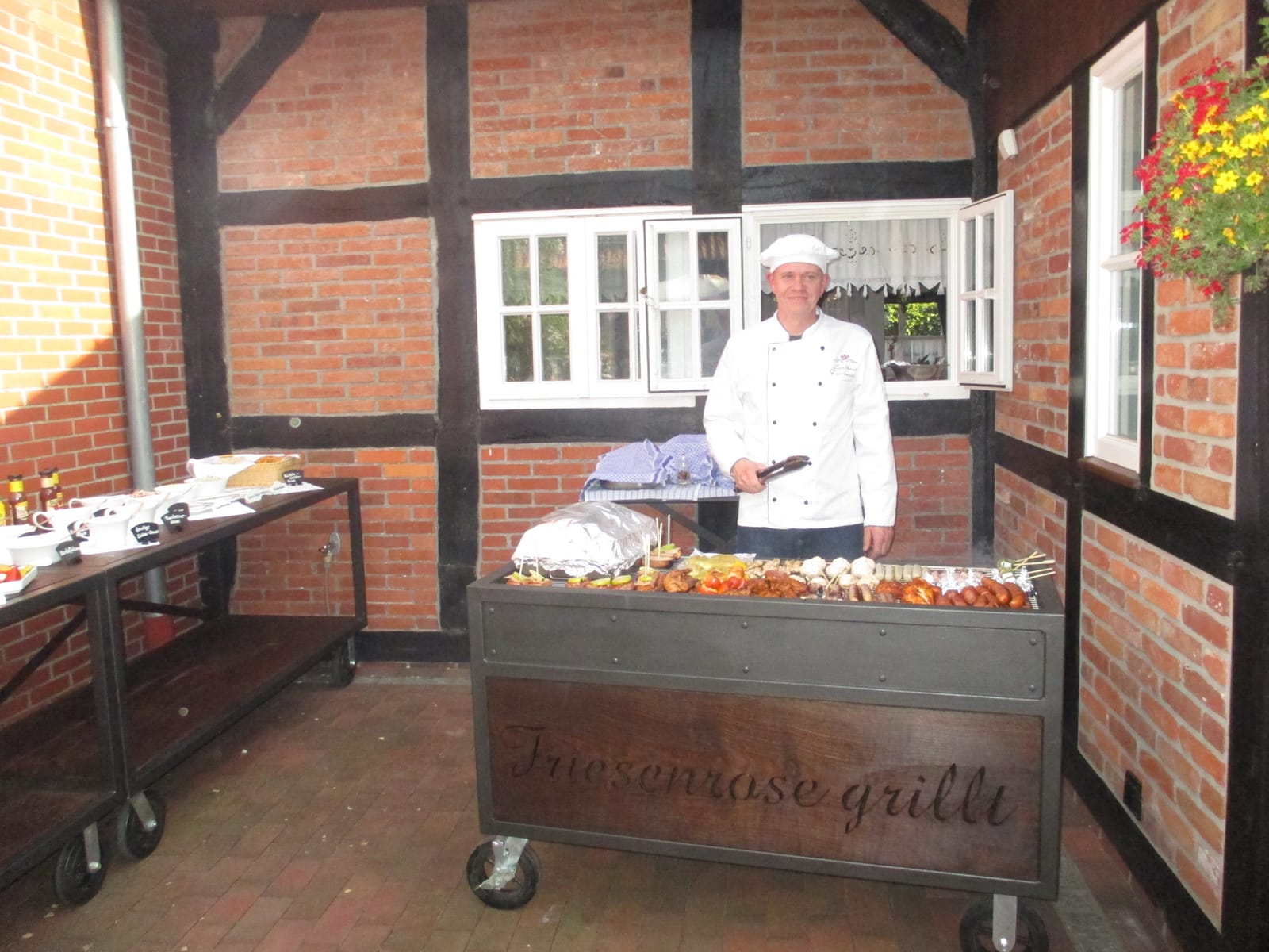 Landhaus Friesenrose - Hotel-Teestube-Café