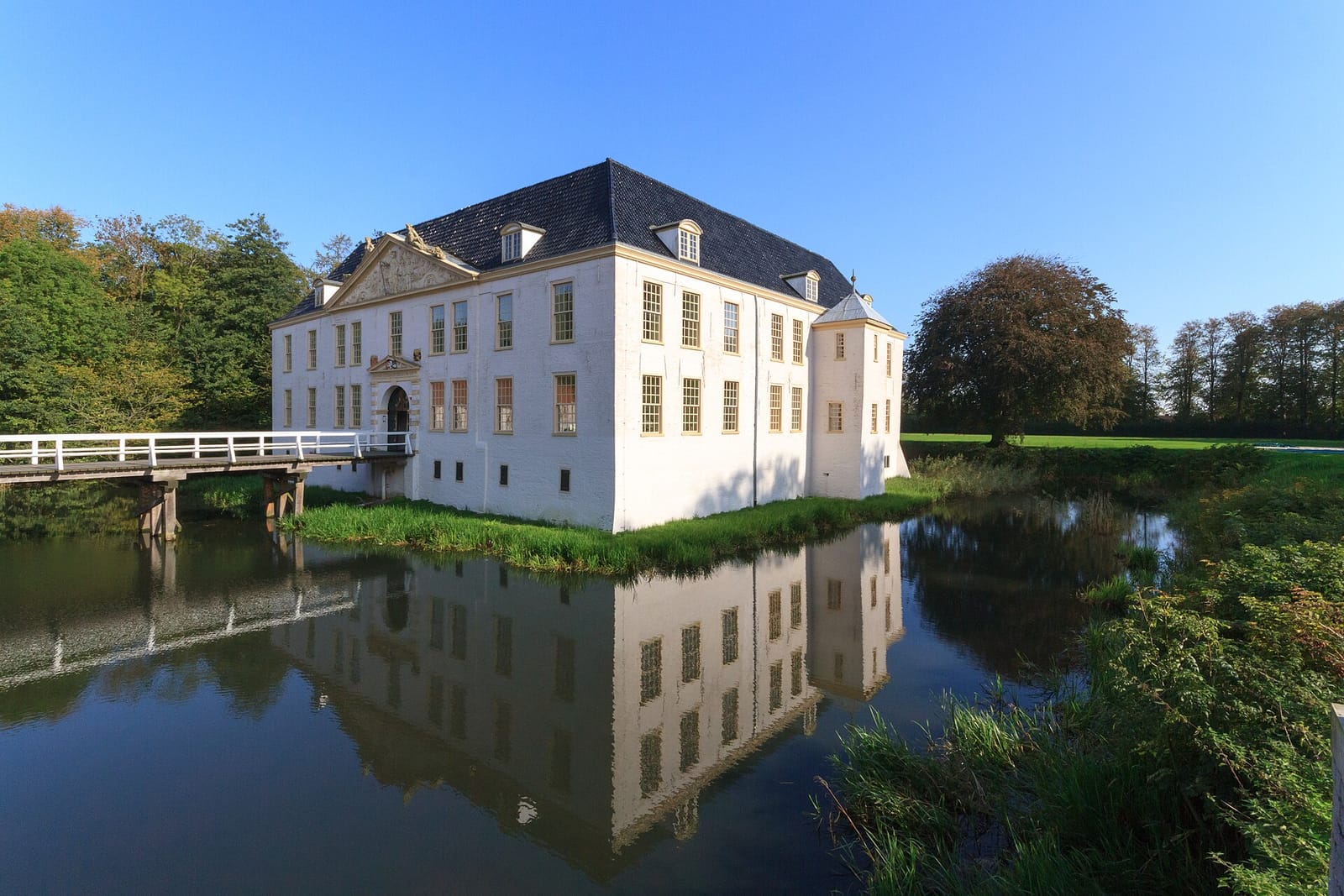 Dornumer Teestube - Café am Wasserschloss