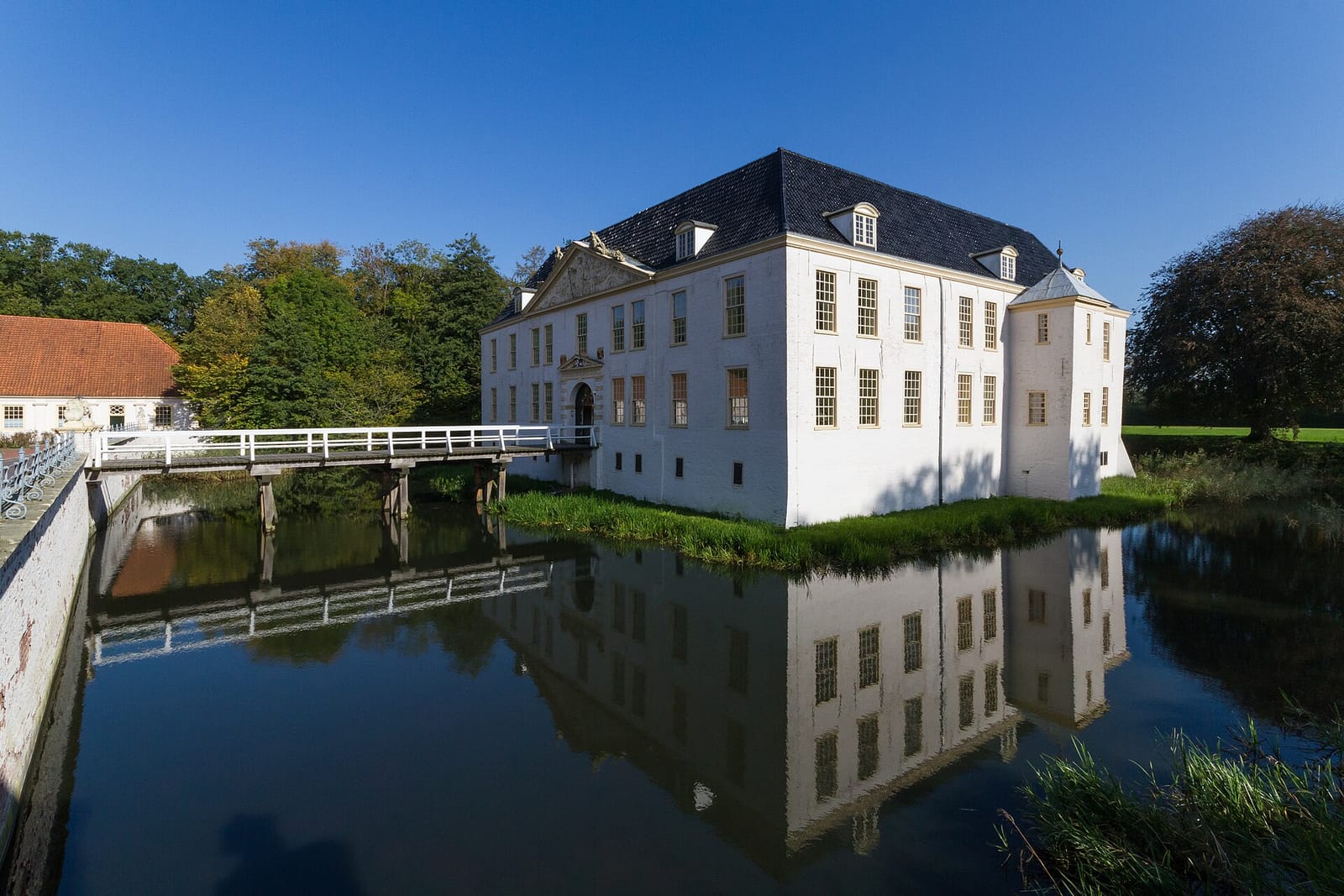 Dornumer Teestube - Café am Wasserschloss photo 3