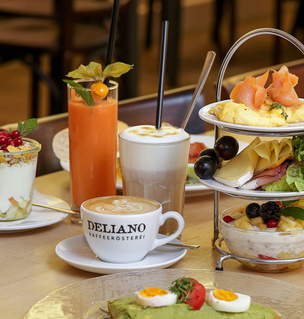 Deliano photo 3