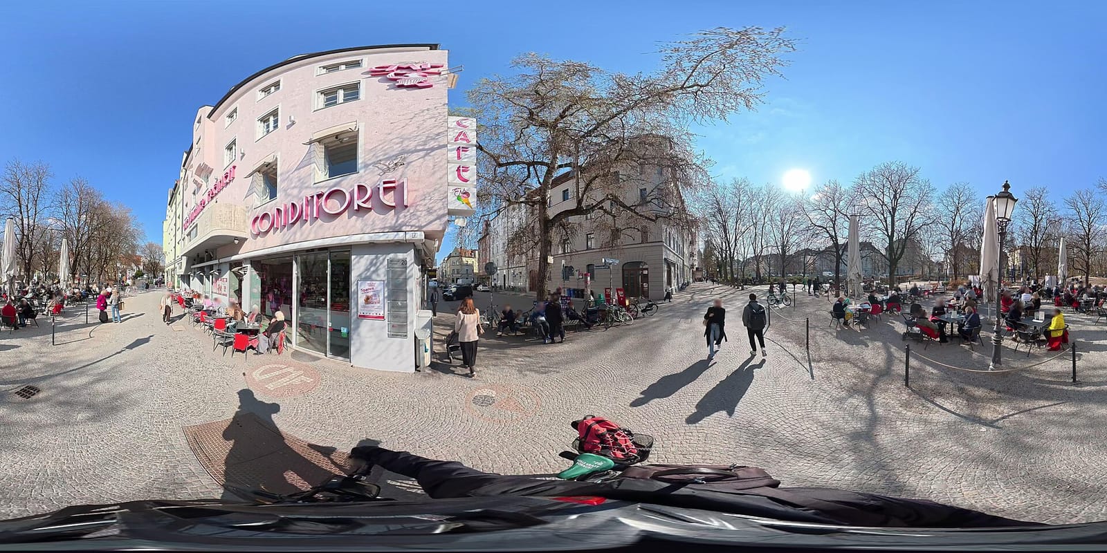 Café Münchner Freiheit photo 2