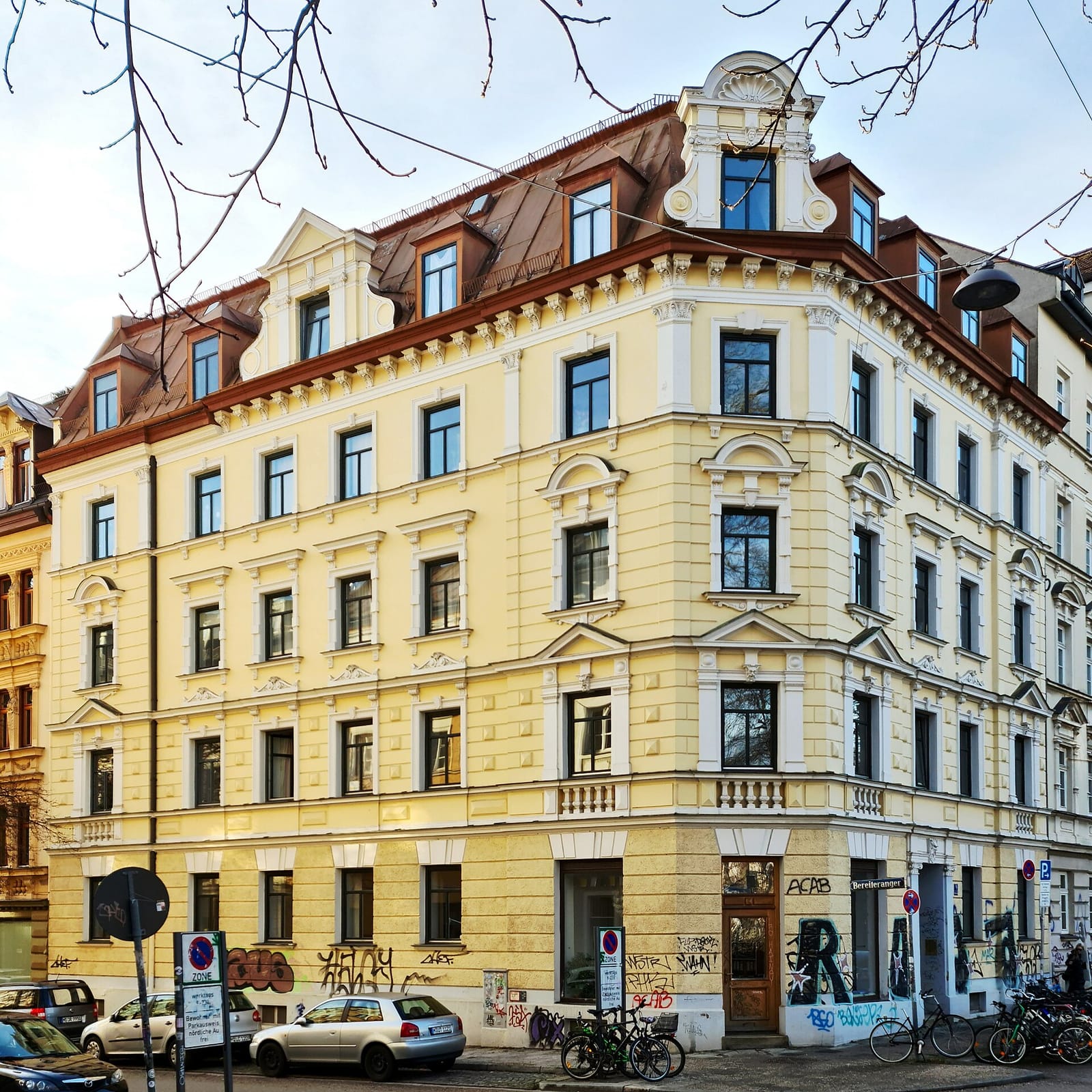 Hüller photo 2