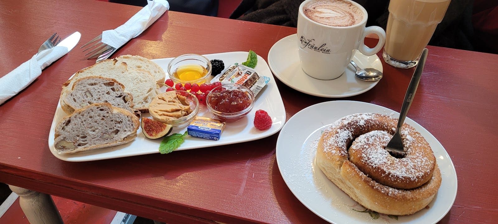 cafe fräulein