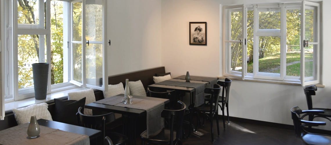 Herkomer Café