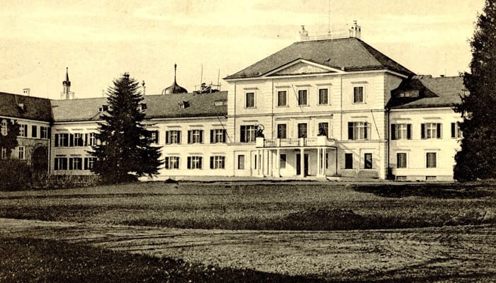 Klostercafé und Klosterladen Schloß Zinneberg photo 6