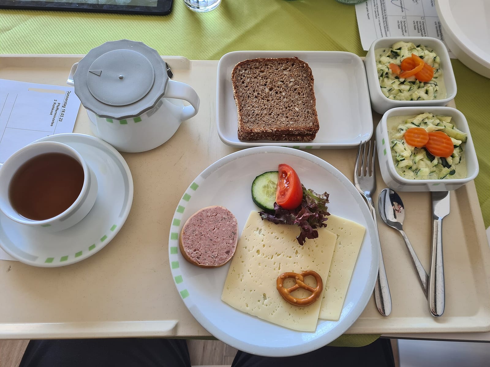 Café & Kiosk
