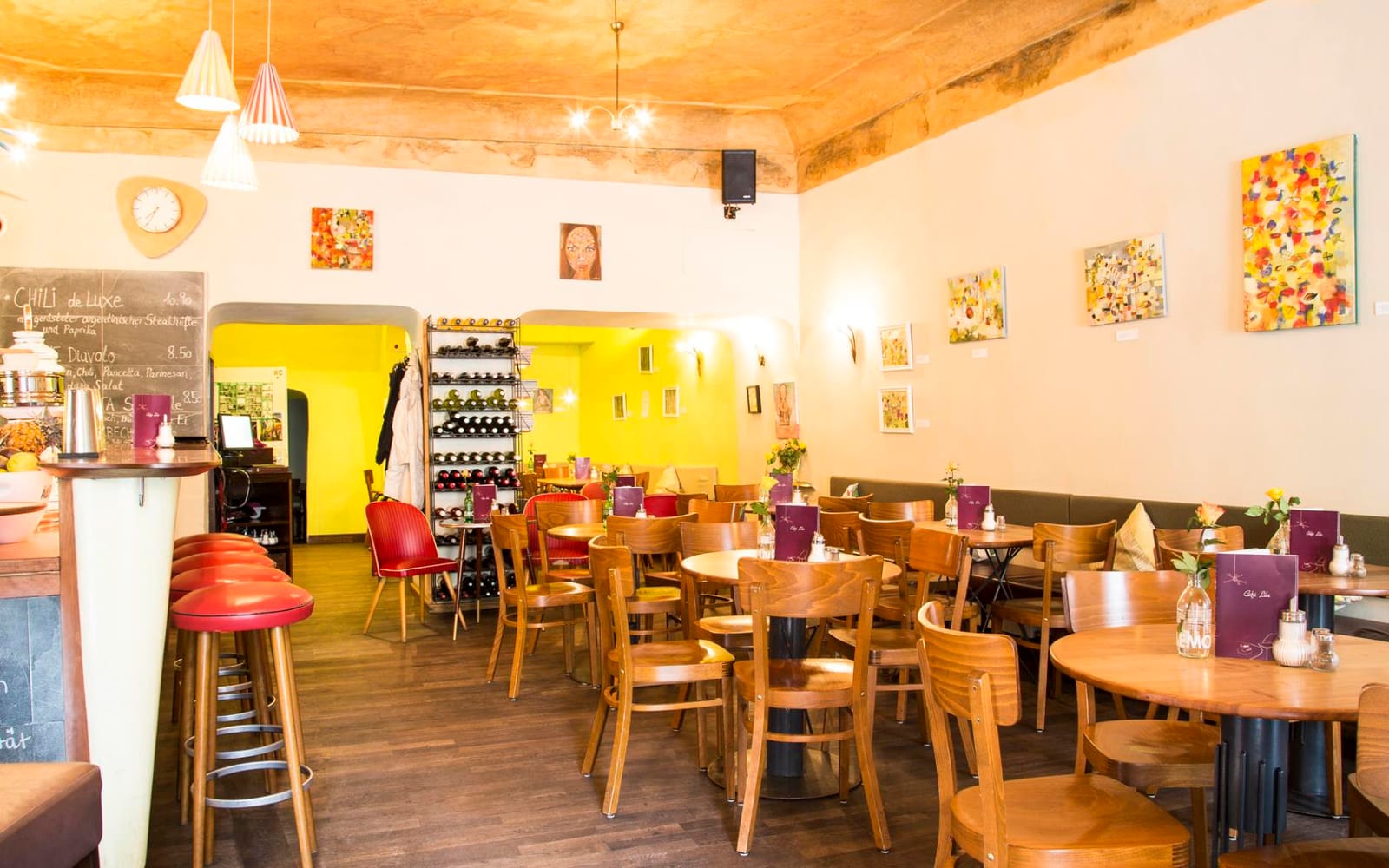 Café Lila photo 3