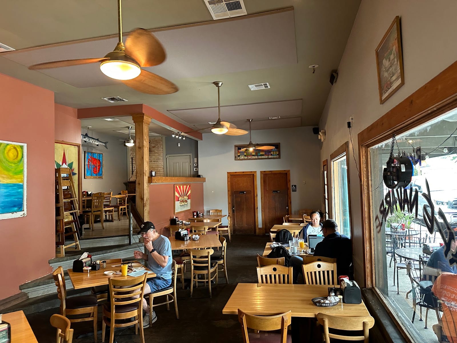 Cafe Navarre