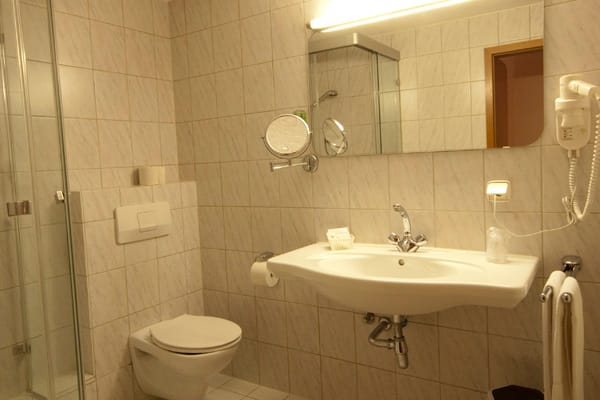 Cafe Konditorei Hotel Goldinger photo 7