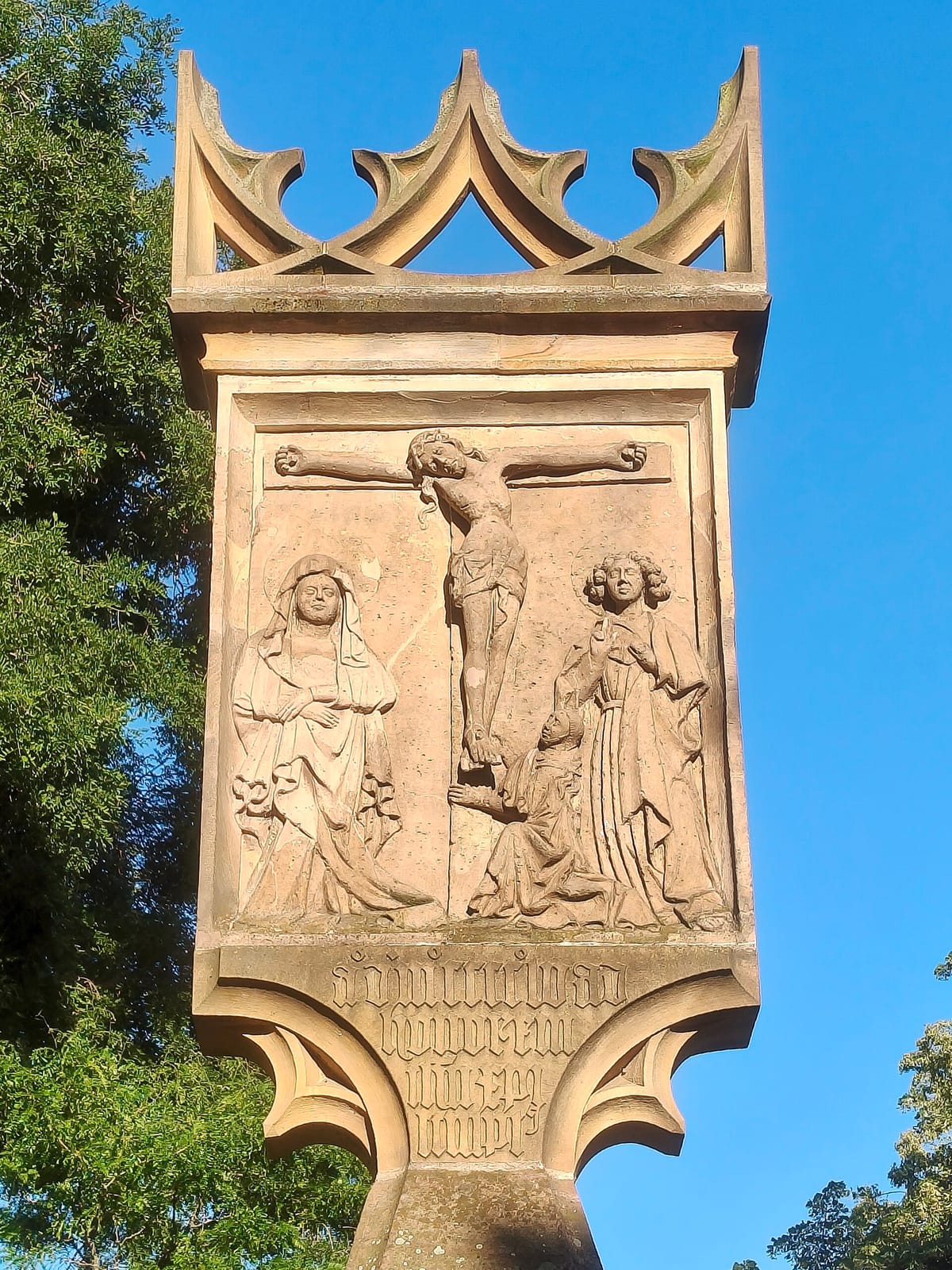 Faust photo 3