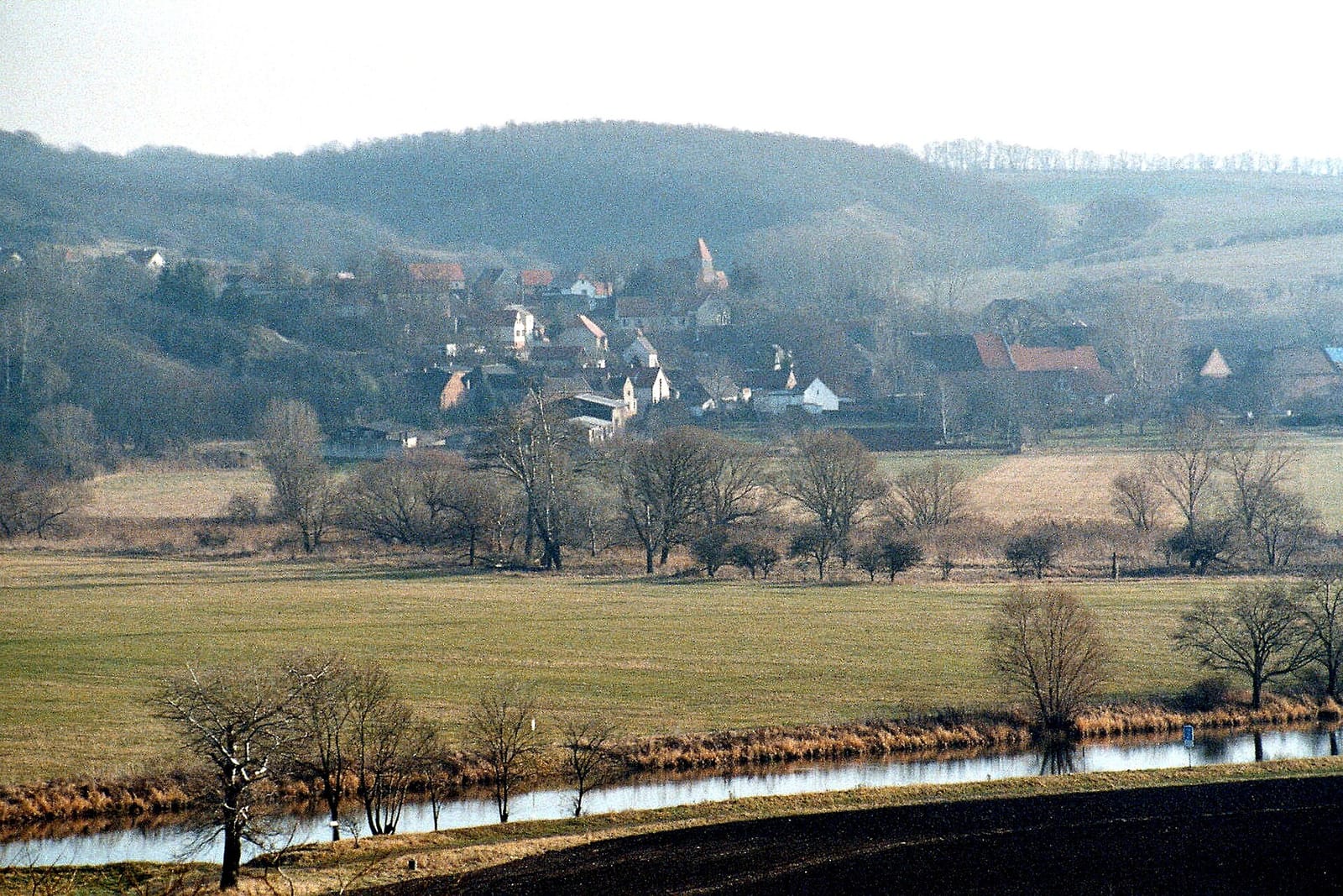 Hofcafé in der Burg Friedeburg photo 2